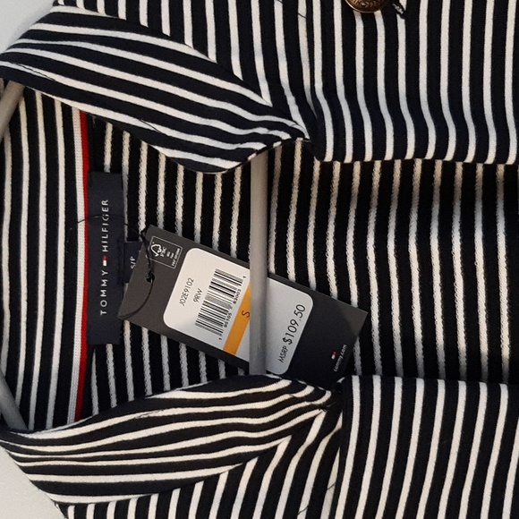 Navy & White striped blazer with shoulder pads - Picture 3 of 9